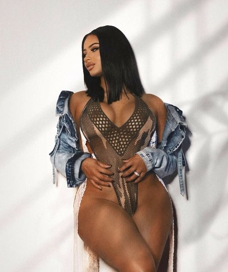 Tori Brixx modèle parfait photo