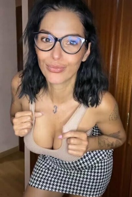 latina épaisse uniquementfans plutôt sexy galerie