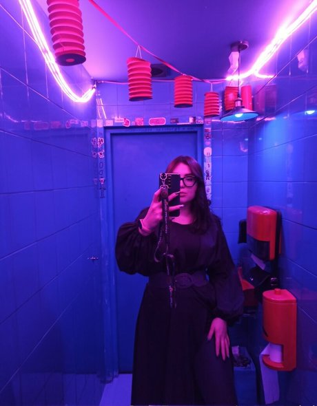 adolescent maigre onlyfans adulte de haute qualité des photos