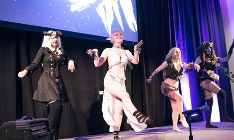 BunnyQ ki haut modèle photos