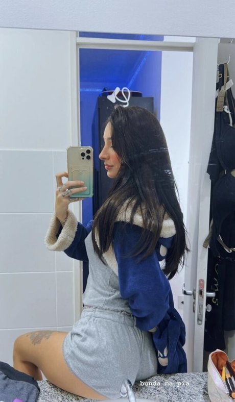 Caputile actrice adulte galerie