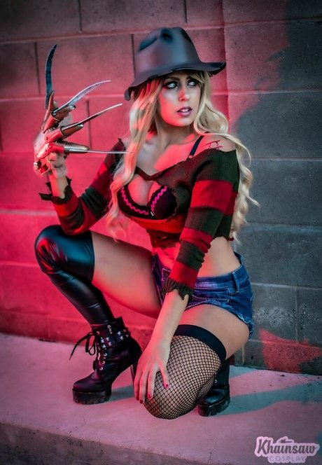 Khainsaw sexe star des photos