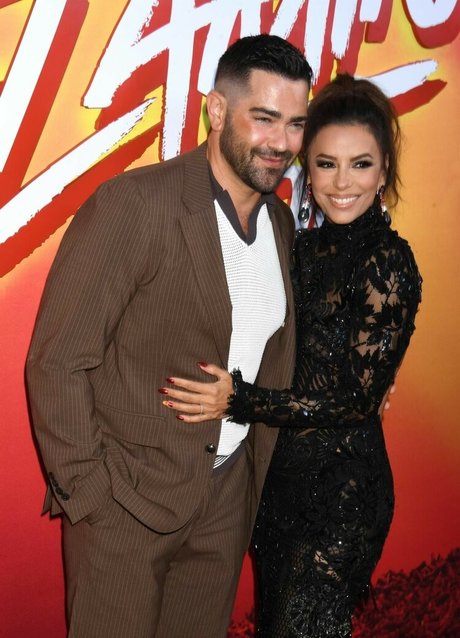 Eva Longoria star pornographique galerie