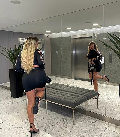 footjob uniquementfans sexy jolie galerie