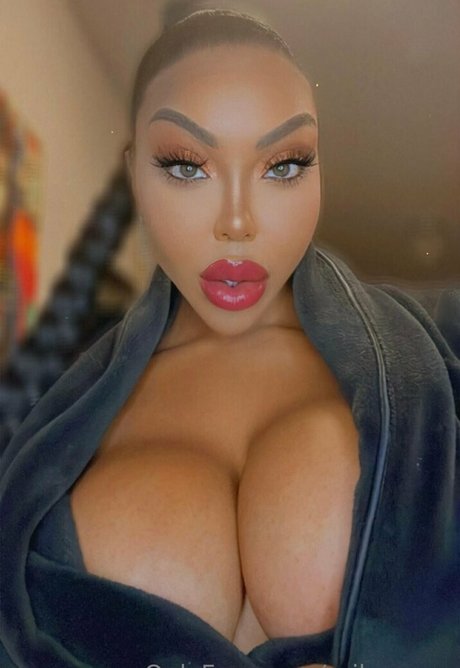 erikayrose joli modèle images