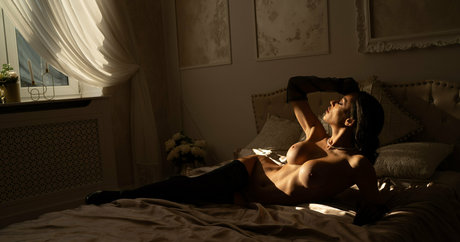 brunette onlyfans nu de haute qualité photos