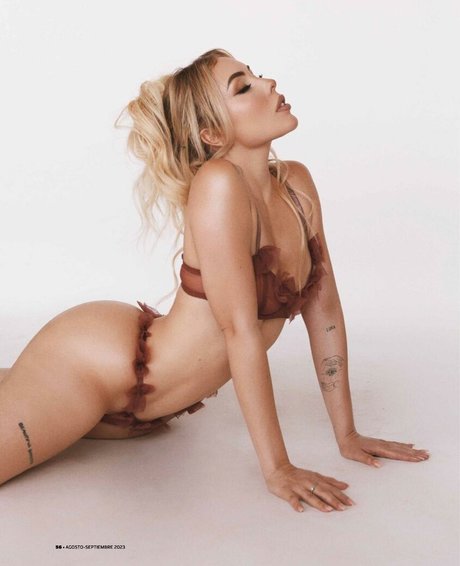 Maya Mazor star pornographique photo