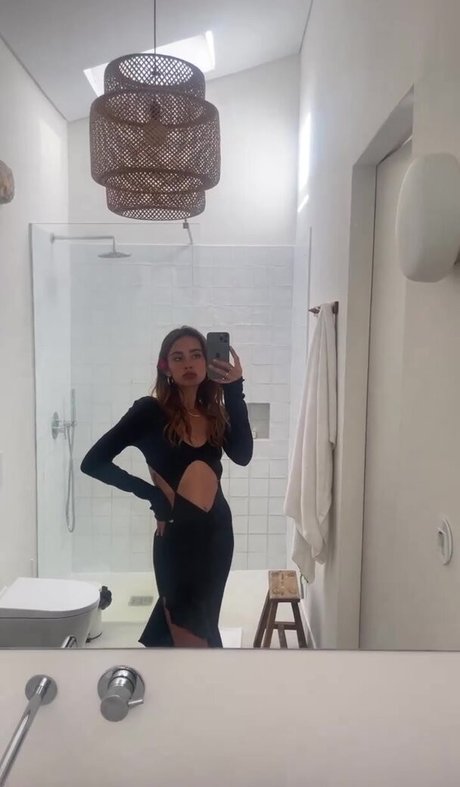 Carla Guetta Cohen modèle de haute qualité archive