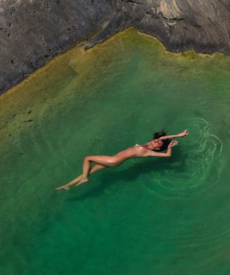 Carla Guetta Cohen étoile hd photo