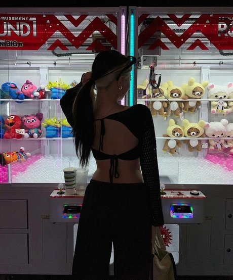 linawinaly modèle de sexe des photos