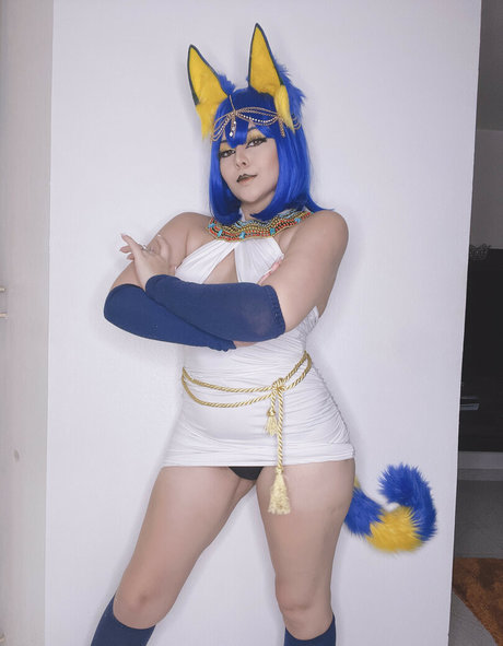 tatouages ​​blonds onlyfans pornographique chaud photo