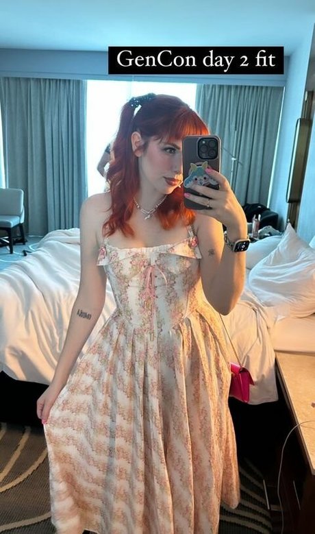 NotSaige modèle xxx images