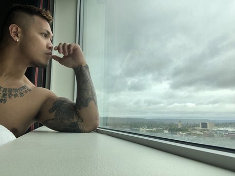 Patrick Praxedes joli modèle galeries