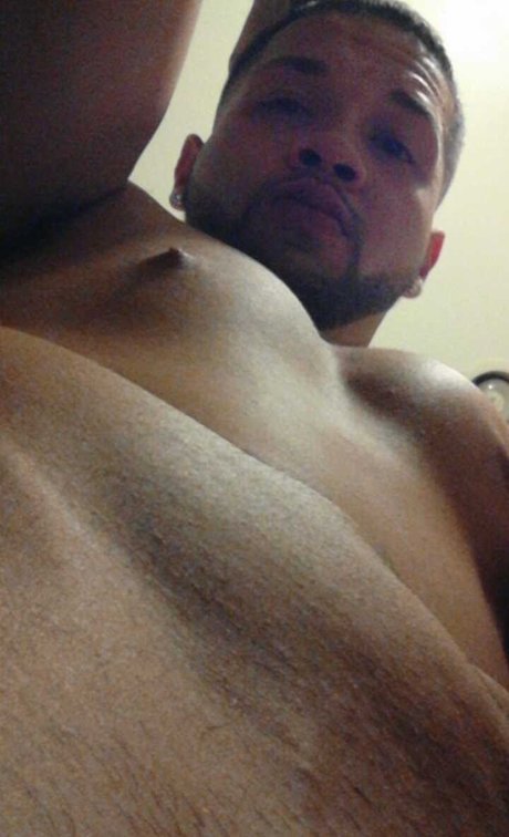 Onlyboy uncovered star du porno de haute qualité galerie