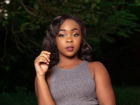 nikigrace belle actrice photo