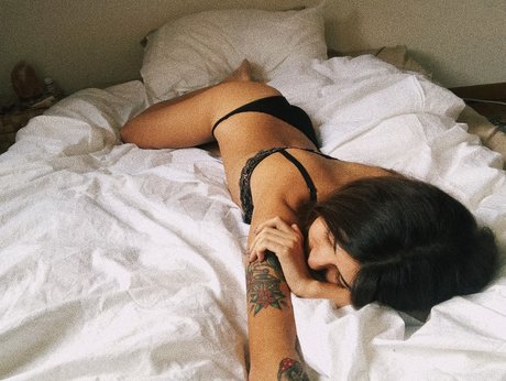 modèles uniquementfans gratuit sympa collection