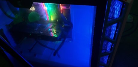 Klaus Van Hugenwiener haut modèle image