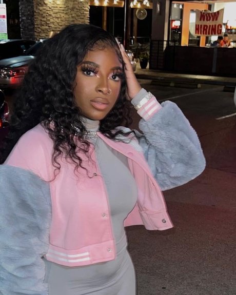 NO PPV_ actrice érotique des photos