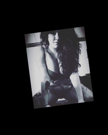 Nicolecoleee étoile galerie