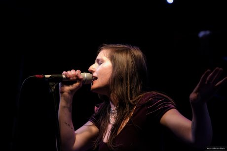 Songstress Kate star du porno nue galeries