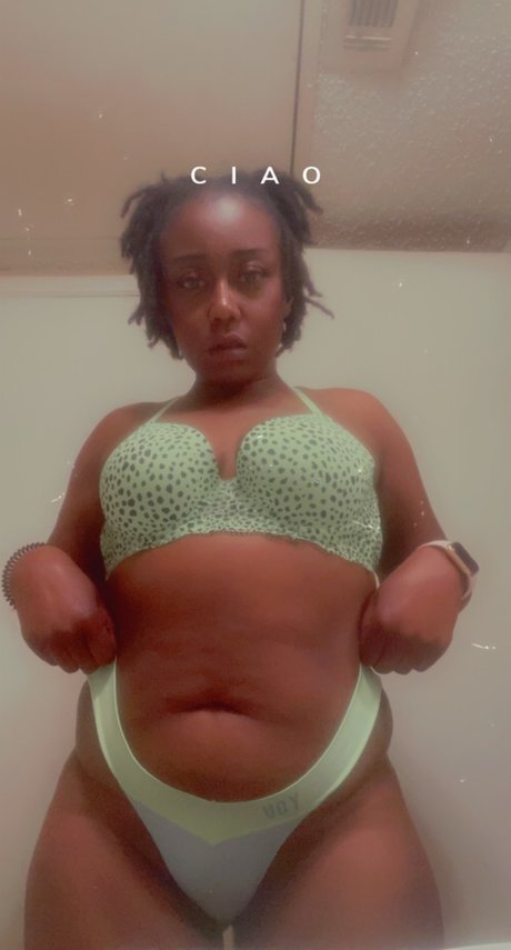 Poppi star du porno chaud galerie