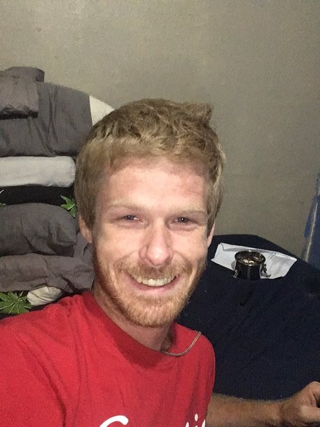 Dustin Menchue belle actrice img