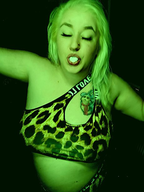 Phat pervi beau modèle photo