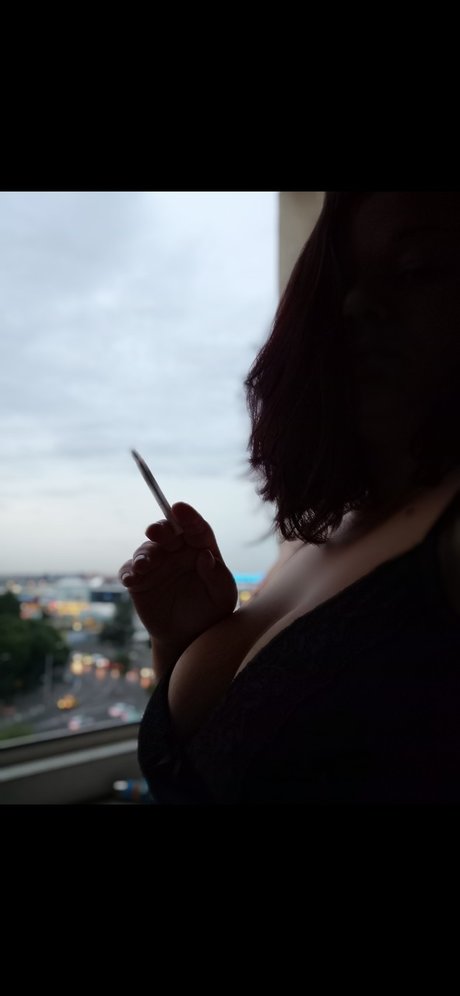 Petite Ella_ star du porno sympa photos