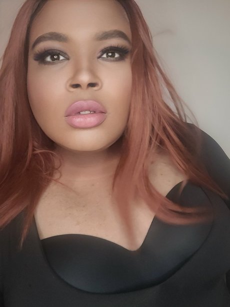 Adria Berryhill art étoile collection