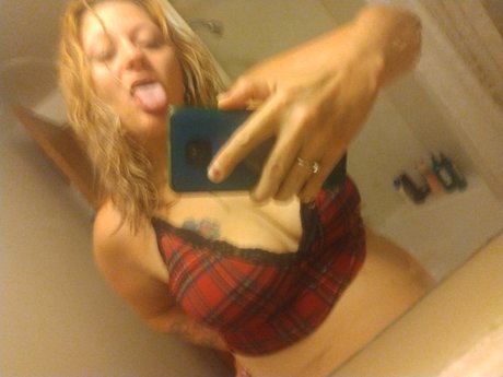 maman fils onlyfans assez érotique photos