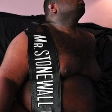 Preyingbeast meilleur modèle des photos