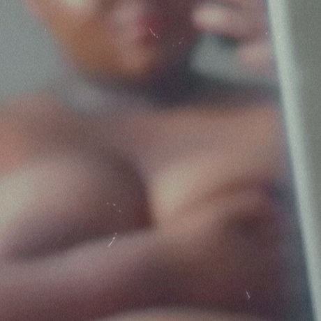 Titties Galore star du porno nue galerie