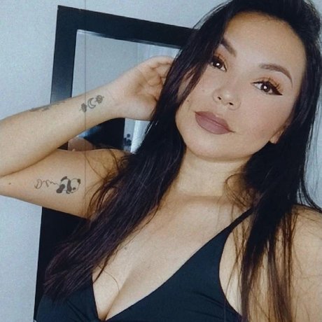 Marce Molina modèle nu galeries