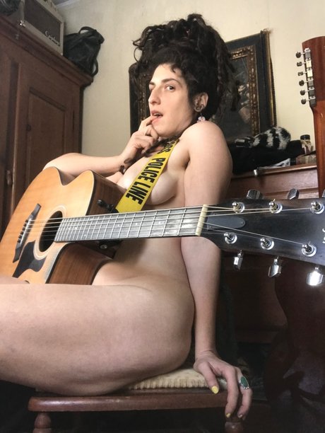 RocknRel modèle magnifique photos