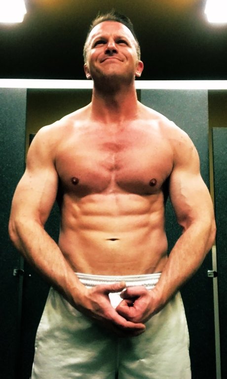 Marshall Ryan star du porno sympa photos