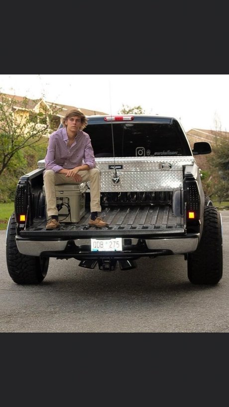 Marshall Evans modèle xxx img