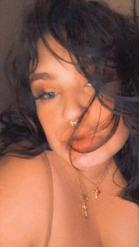 that fat azz btch jolie étoile images