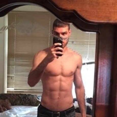 Mark Hilliard modèles nus img