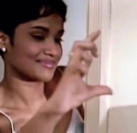 Moanformari beau modèle archive