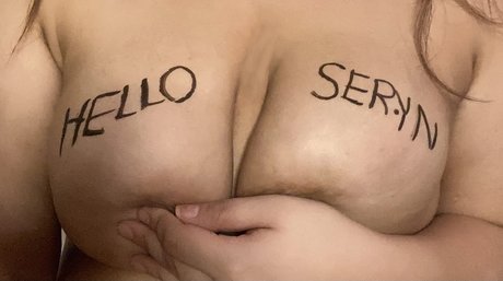 Asian Seryn actrice de grande qualité archive