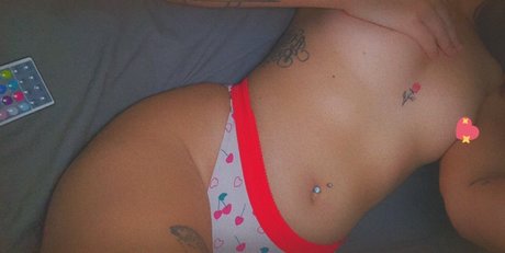 Baby Kay nus de stars du porno images