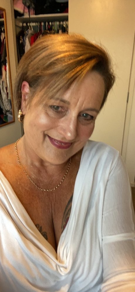 adorer onlyfans nu gratuit galeries