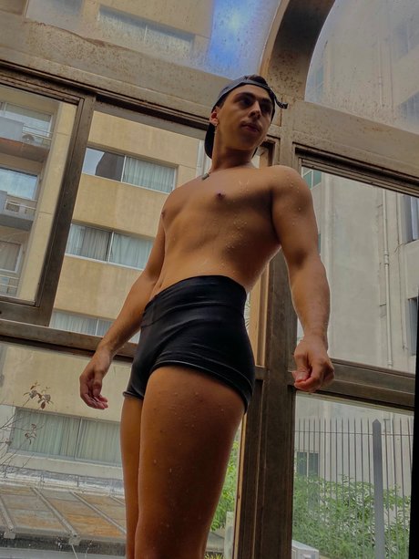 Chemma modèle sympa photos