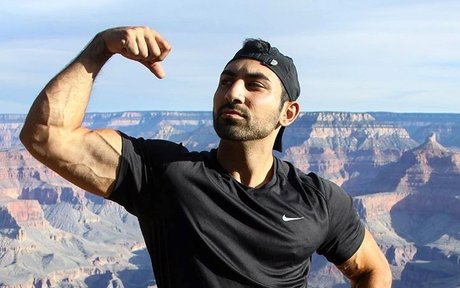 Liam King mannequin archive