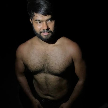 chaton courbé onlyfans meilleur nu galeries