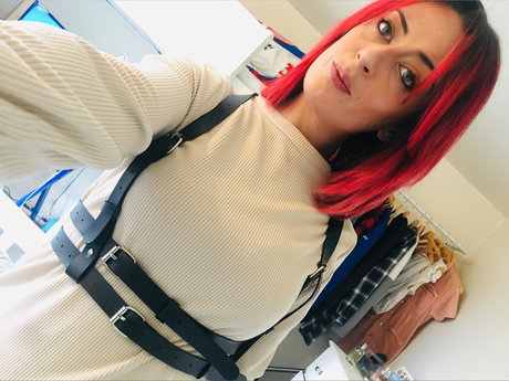 rousse au gros cul onlyfans parfait meilleur image