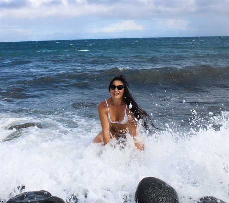 Mea Midori modèle chaud des photos