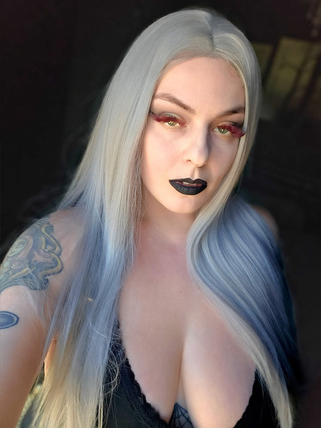 Metal Kitten actrice chaude img