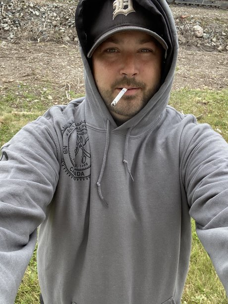 MerchNSkits actrice chaude photo