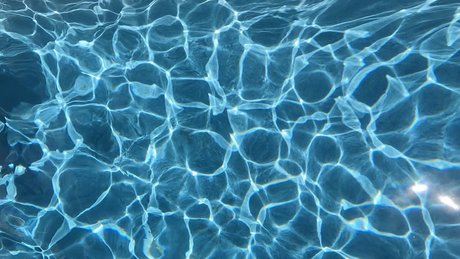 Men of the Deep actrice sexy photos